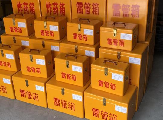 山海关玻璃钢雷管箱的使用寿命一般是多少？